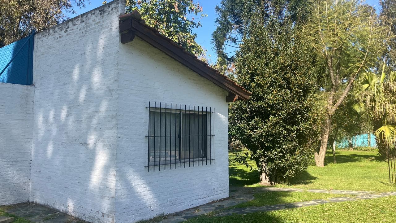 5-room house with a large garden for sale in El Cazador
