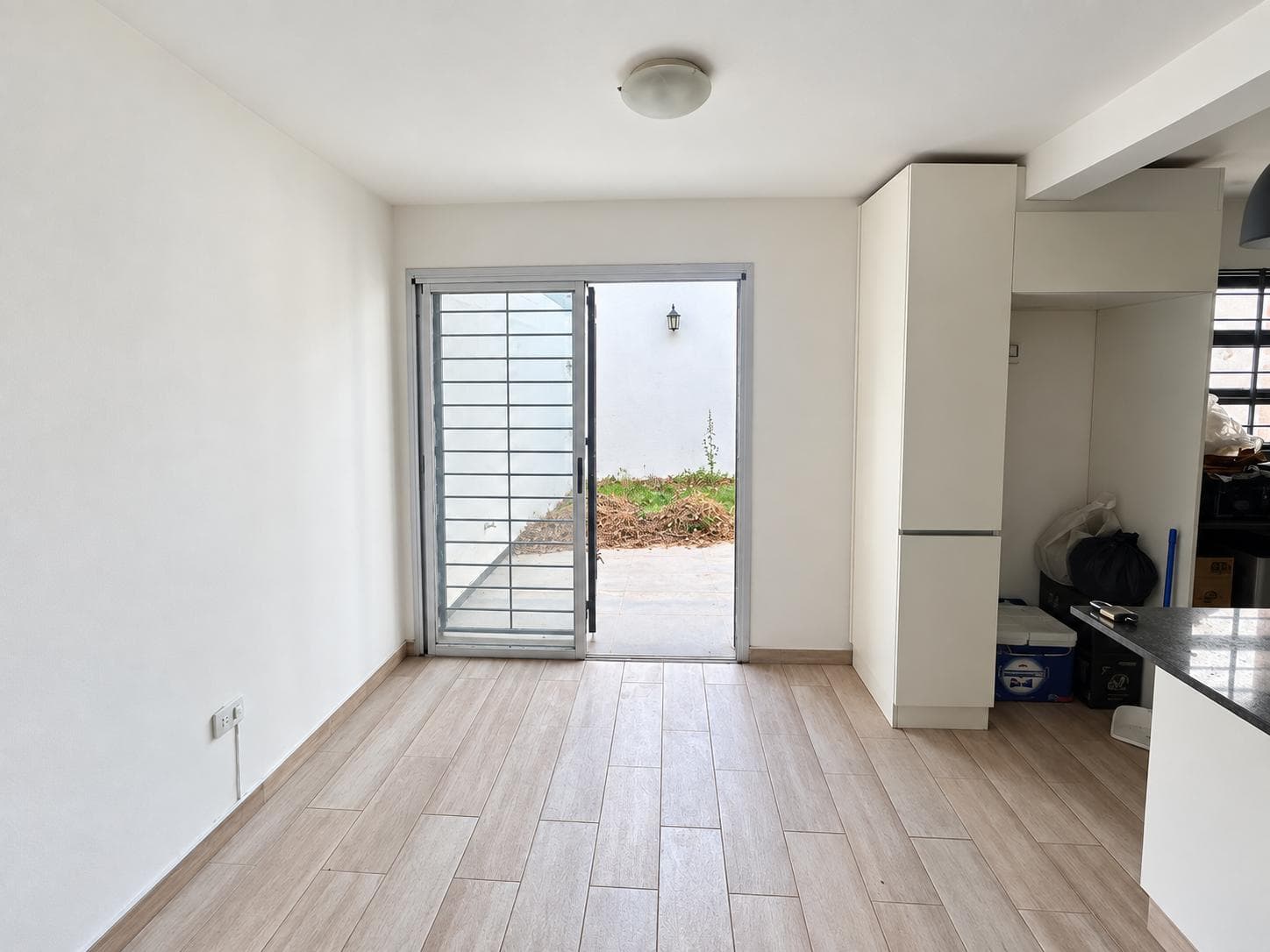 ALQIUIER HERMOSO Duplex 2 dormitorios - B° San Fernando