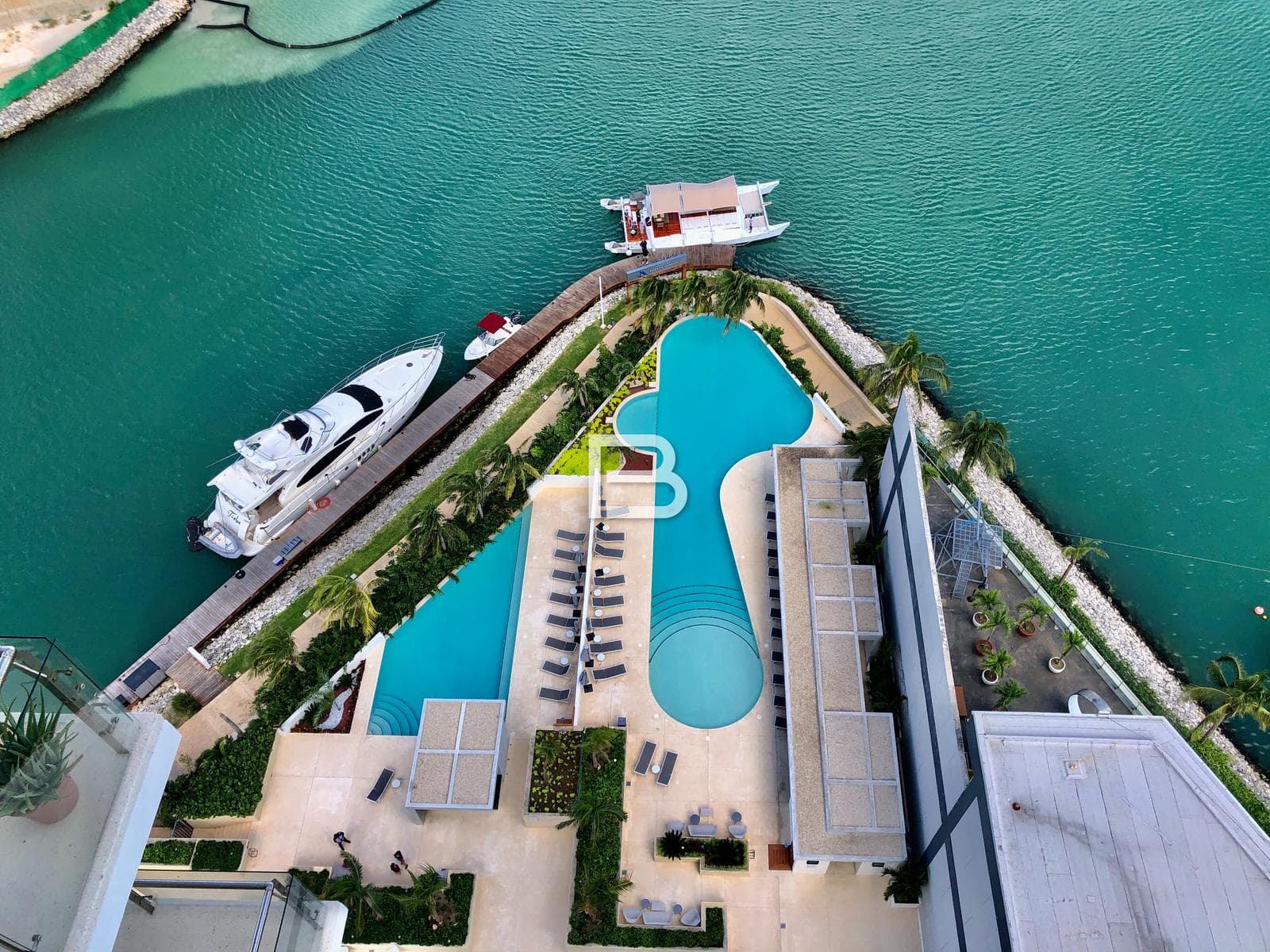 Marina Condos Puerto Cancun Apartment for Rent