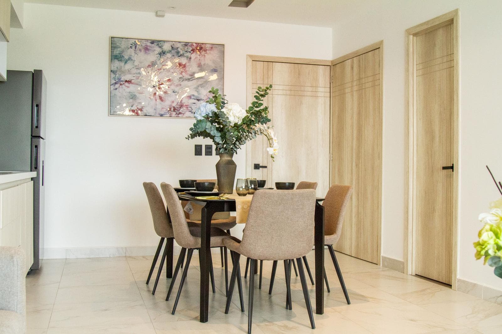 APARTMENTS AVAILABLE FOR PRE-SALE AT KOOA LUXURY HOUSING