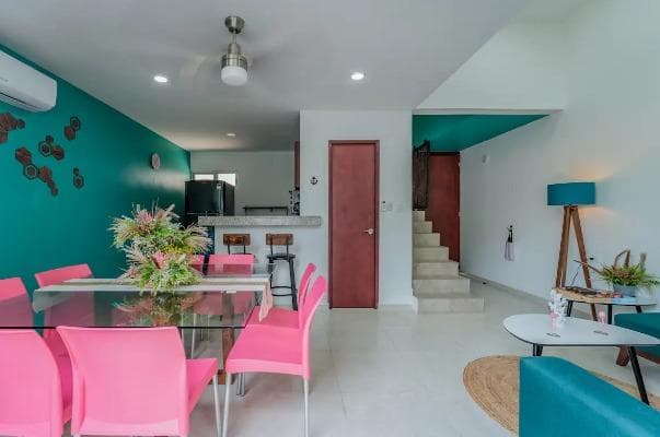 HOUSE FOR SALE IN CHICXULUB, PUERTO YUCATÁN, ONE BLOCK FROM THE OCEAN