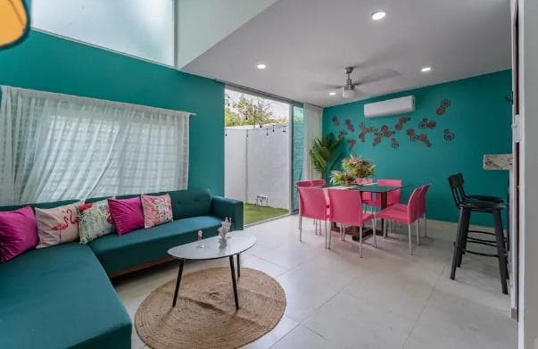 HOUSE FOR SALE IN CHICXULUB, PUERTO YUCATÁN, ONE BLOCK FROM THE OCEAN