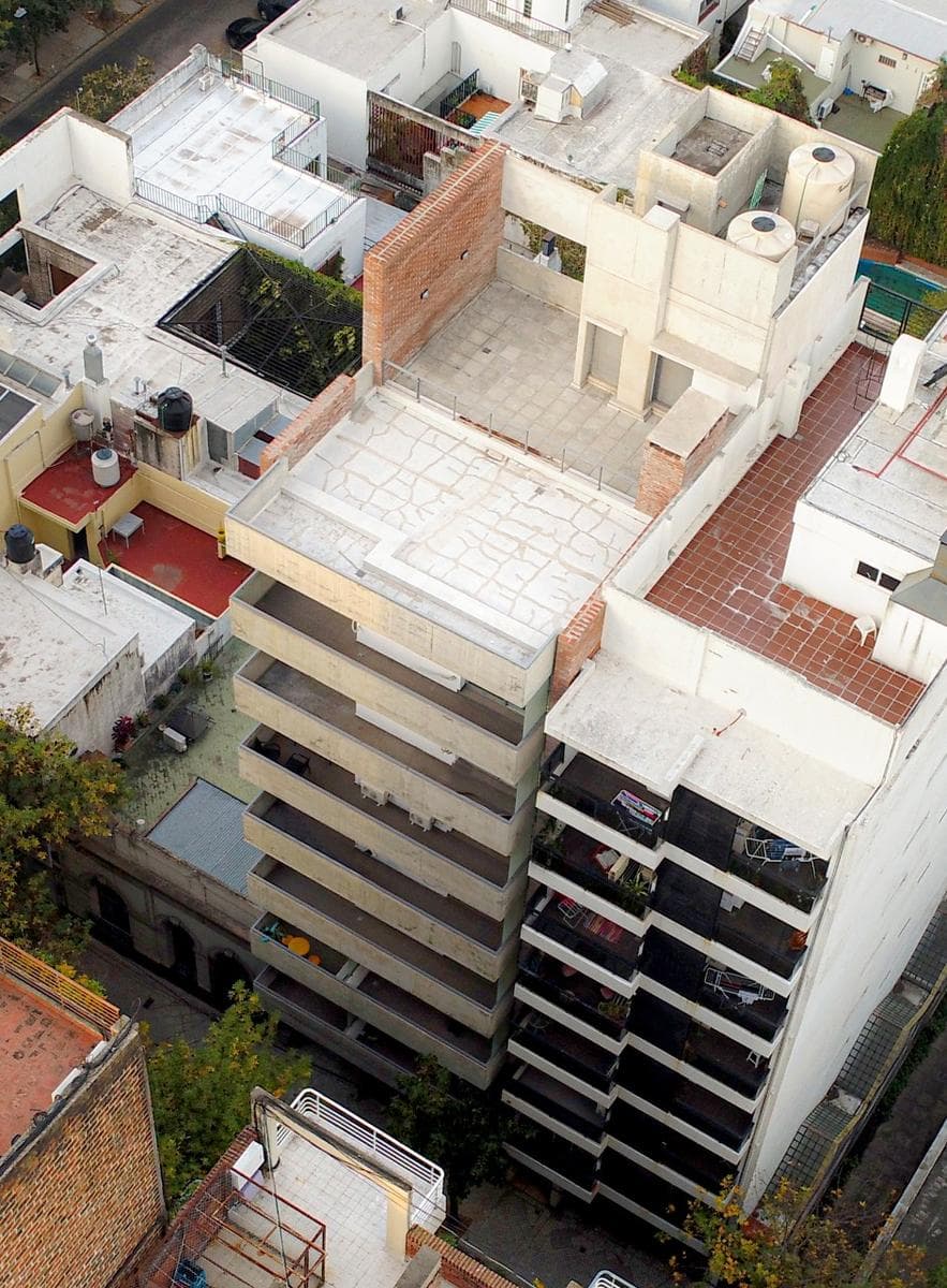 FURNISHED STUDIO APARTMENT AT COLON 1400