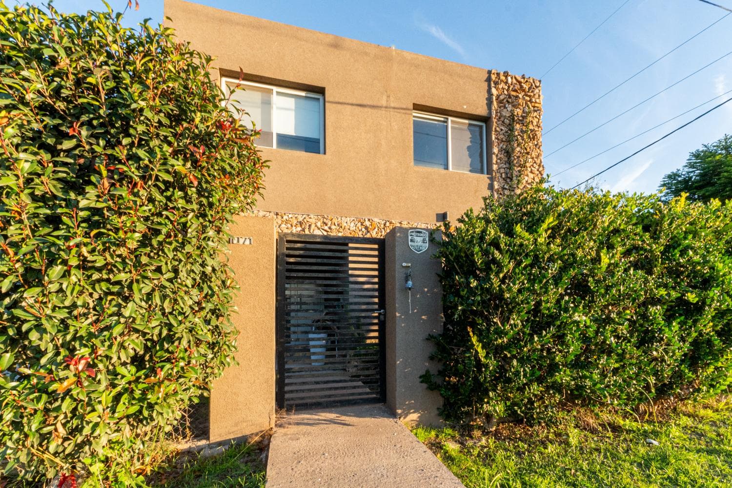 FOR SALE - House - 2 bedrooms - Funes City