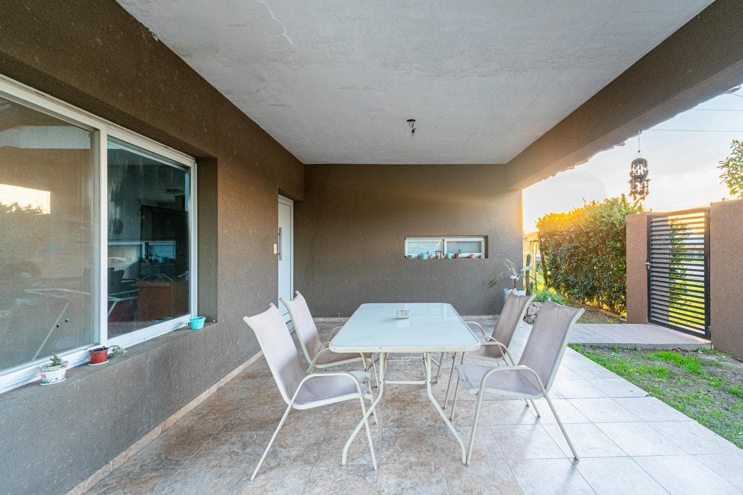FOR SALE - House - 2 bedrooms - Funes City
