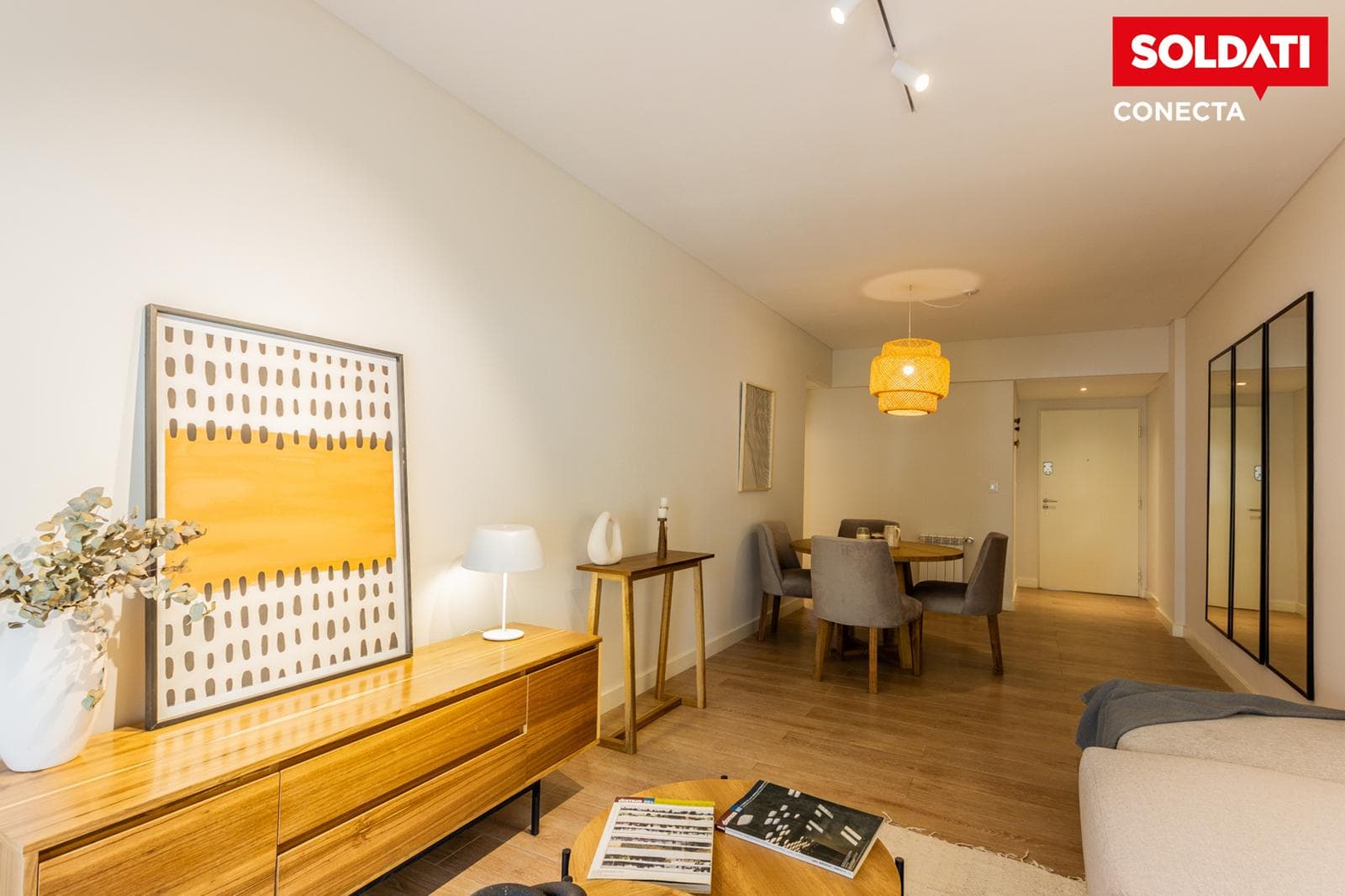 4-room apartment for sale on the 7th floor, facing the street, with a balcony and a covered parking space in Caballito