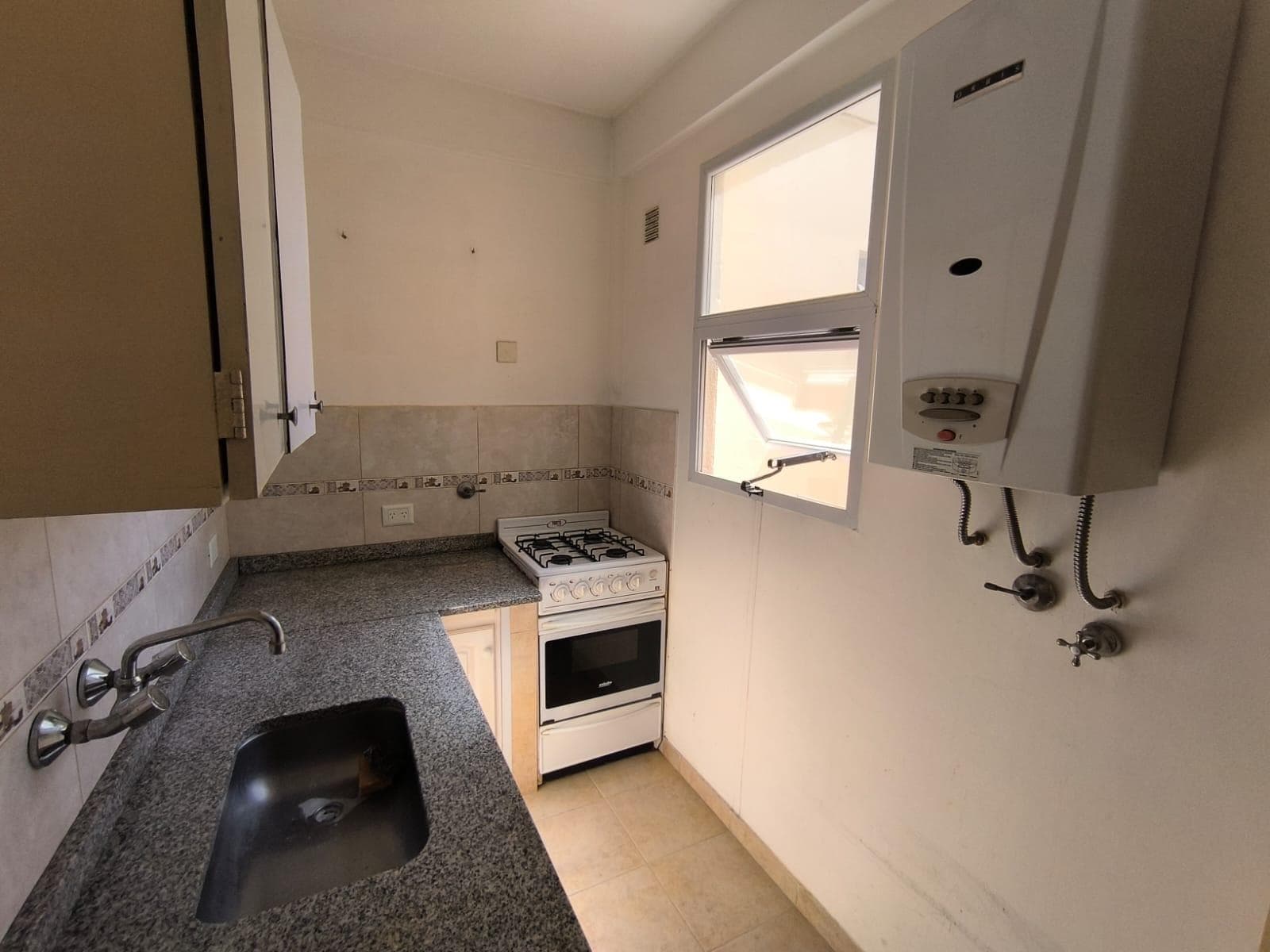 2-room apartment for rent in Palermo—very bright—Gascon 1164