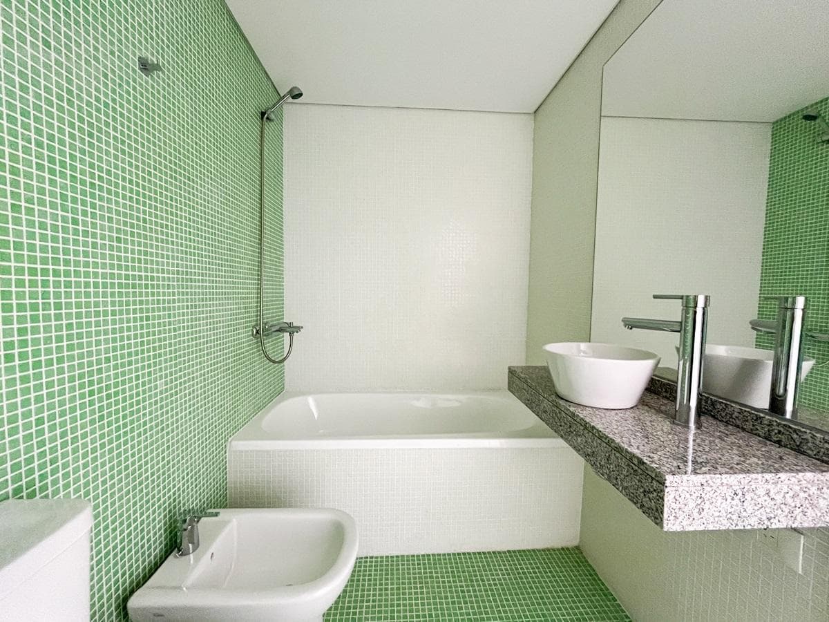 Studio apartment with a balcony in Caballito—ELIGIBLE FOR A MORTGAGE.