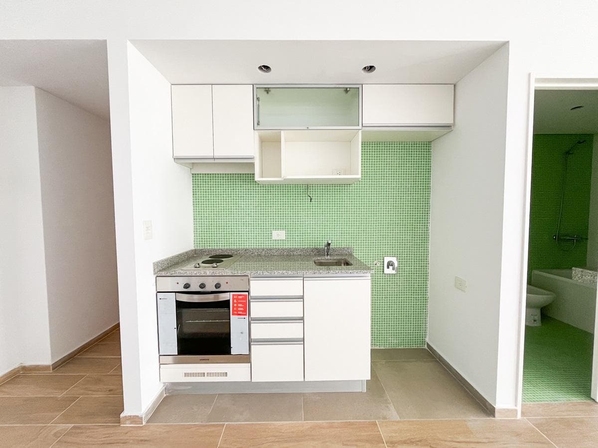 Studio apartment with a balcony in Caballito—ELIGIBLE FOR A MORTGAGE.