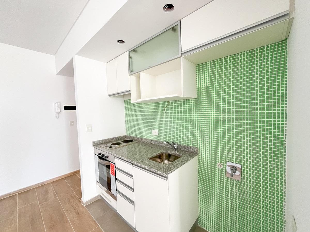 Studio apartment with a balcony in Caballito—ELIGIBLE FOR A MORTGAGE.