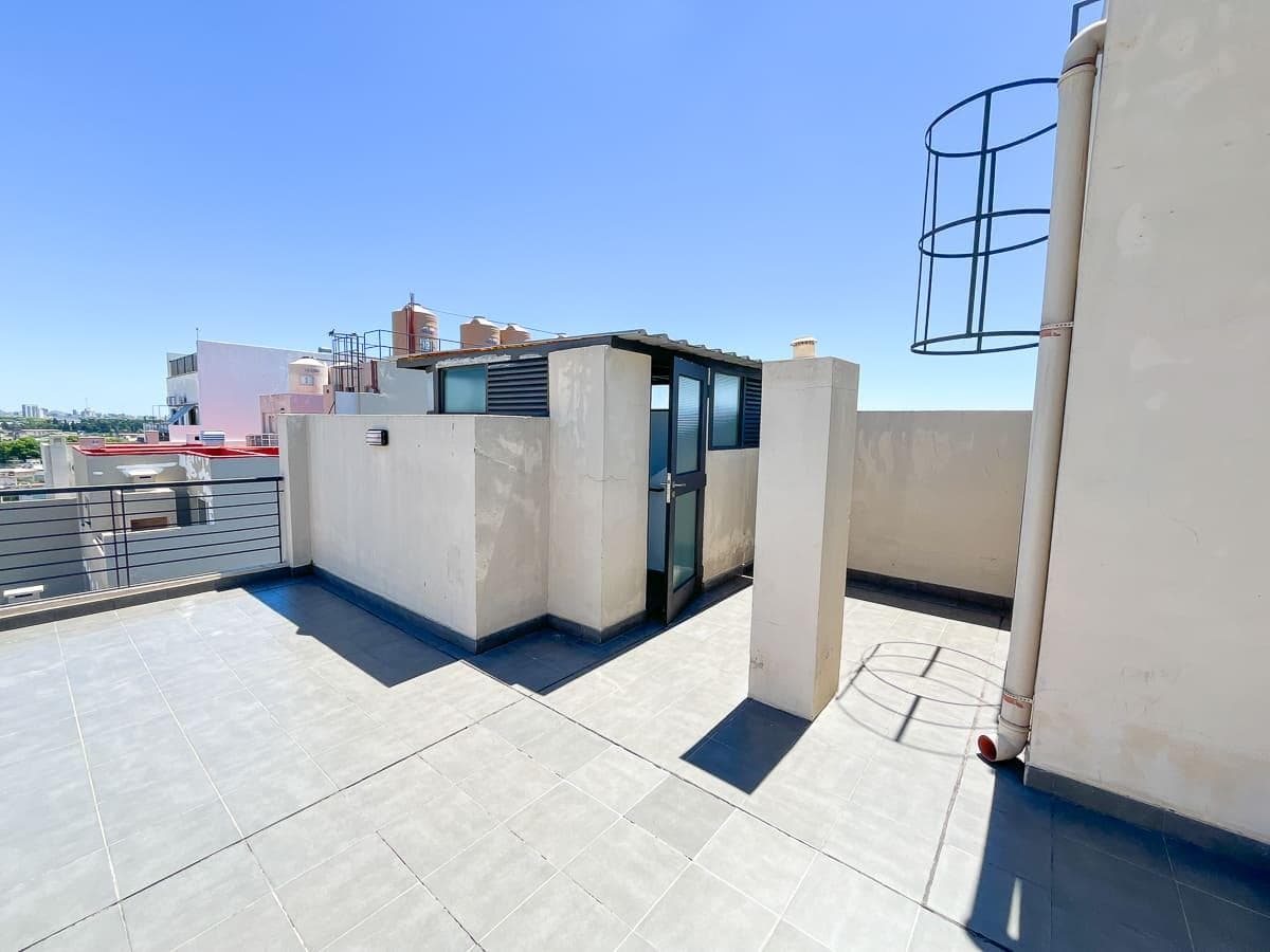 One-room apartment for sale in Villa Crespo with a garage and a terrace
