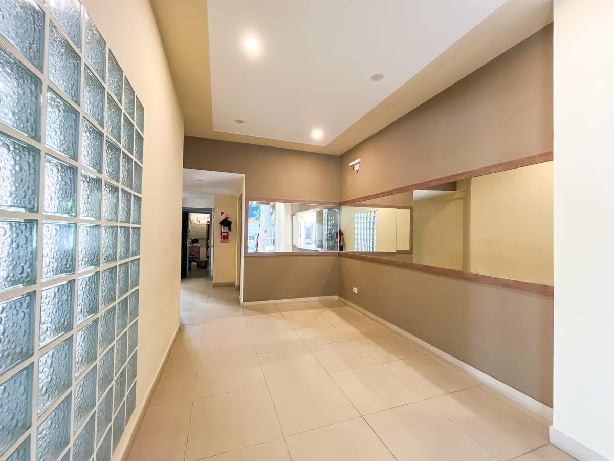 One-room apartment for sale in Villa Crespo with a garage and a terrace