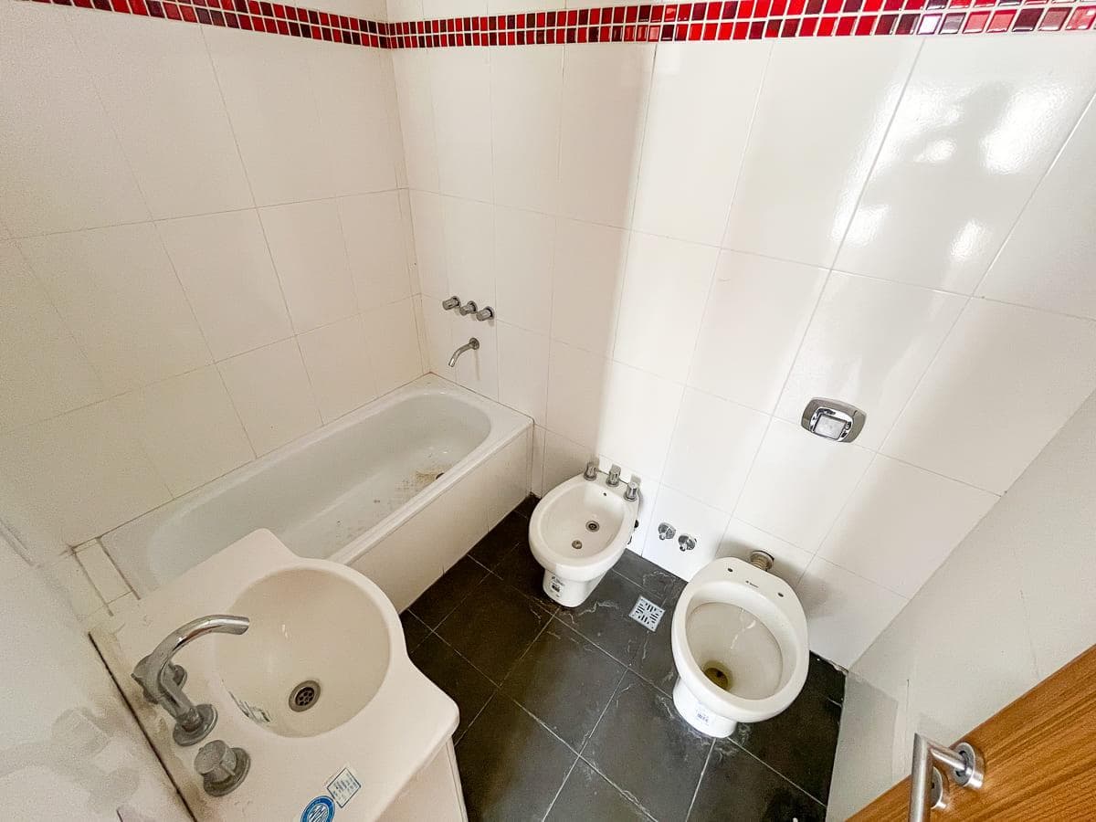 One-room apartment for sale in Villa Crespo with a garage and a terrace