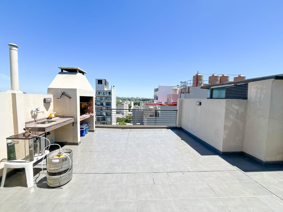 One-room apartment for sale in Villa Crespo with a garage and a terrace