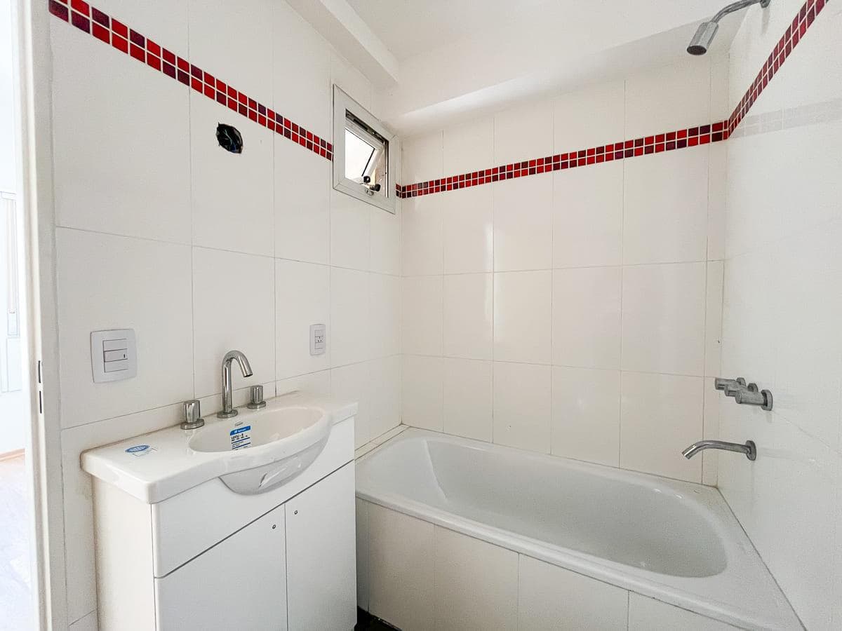 One-room apartment for sale in Villa Crespo with a garage and a terrace