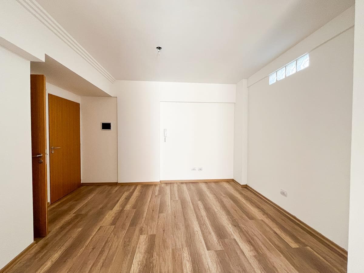 One-room apartment for sale in Villa Crespo with a garage and a terrace
