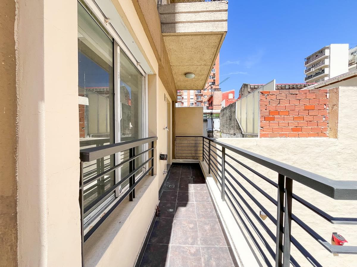 One-room apartment for sale in Villa Crespo with a garage and a terrace