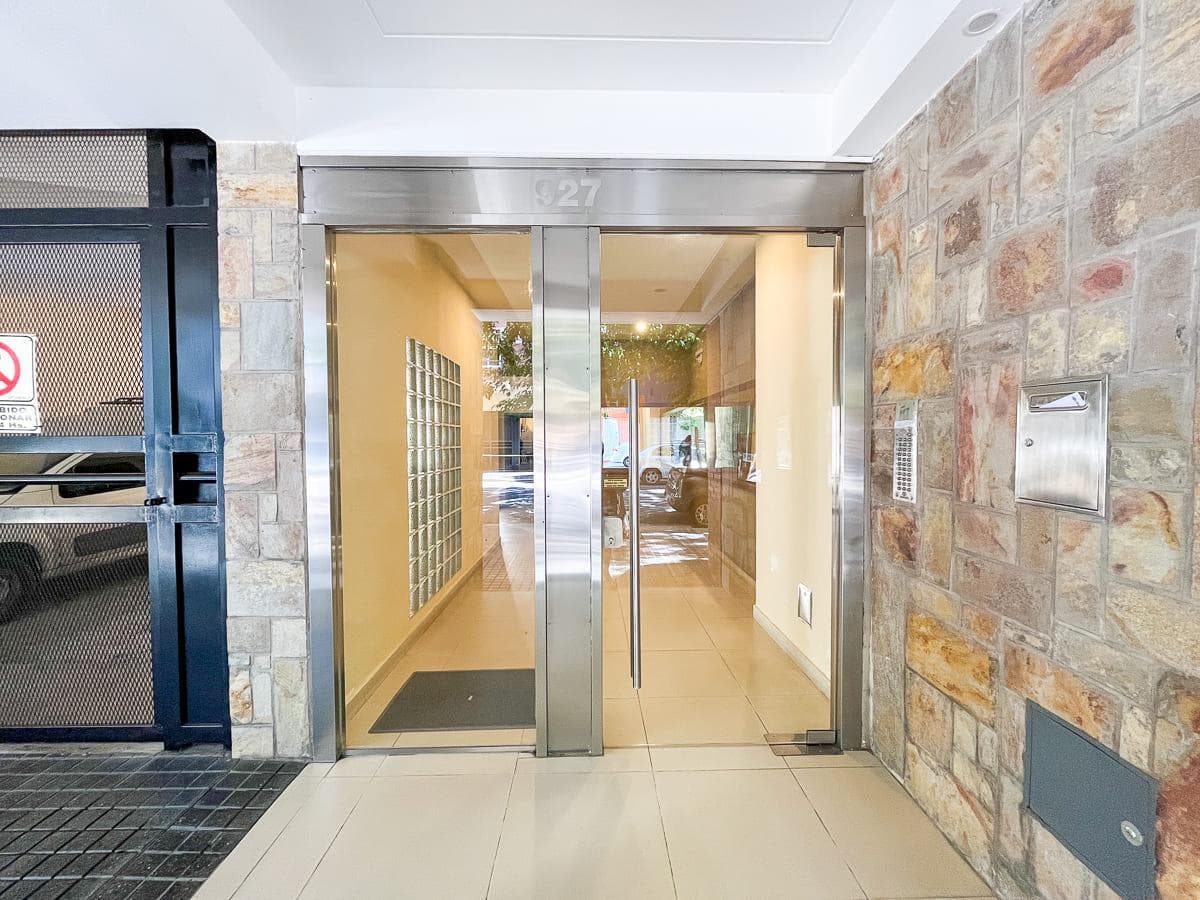 One-room apartment for sale in Villa Crespo with a garage and a terrace