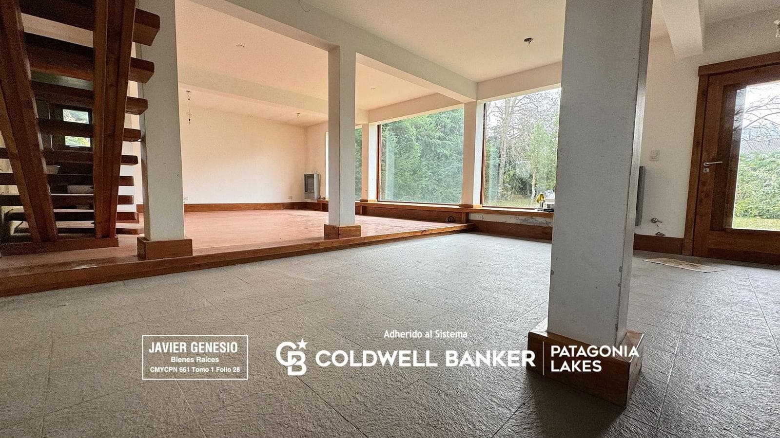 VENTA Casa 230m2 con Anexo 90M2 B° El Once, Villa La Angostura ACEPTA FINANCIACIÓN