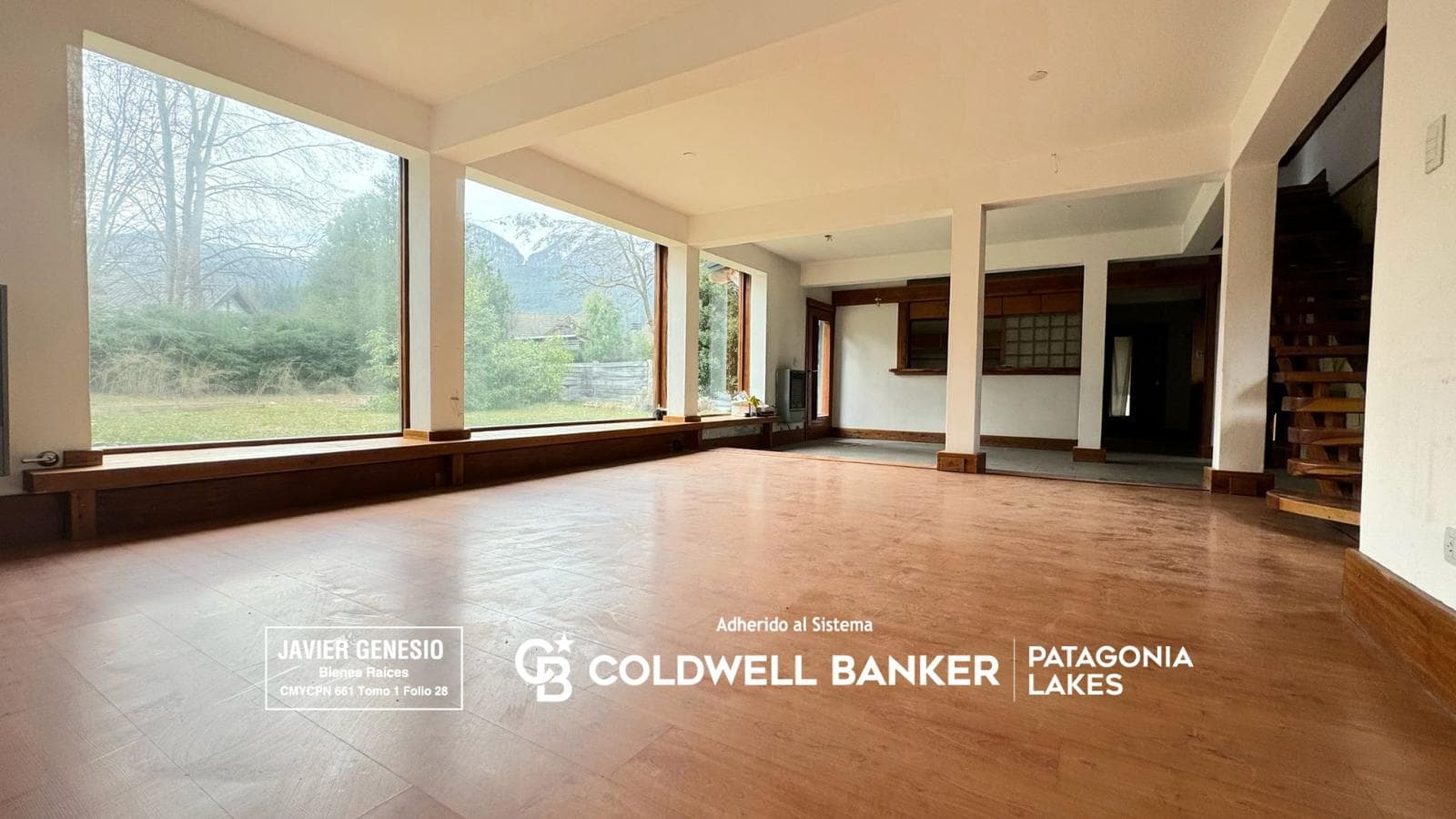 FOR SALE: 230-square-meter house with a 90-square-meter annex in the El Once neighborhood, Villa La Angostura. FINANCING AVAILABLE