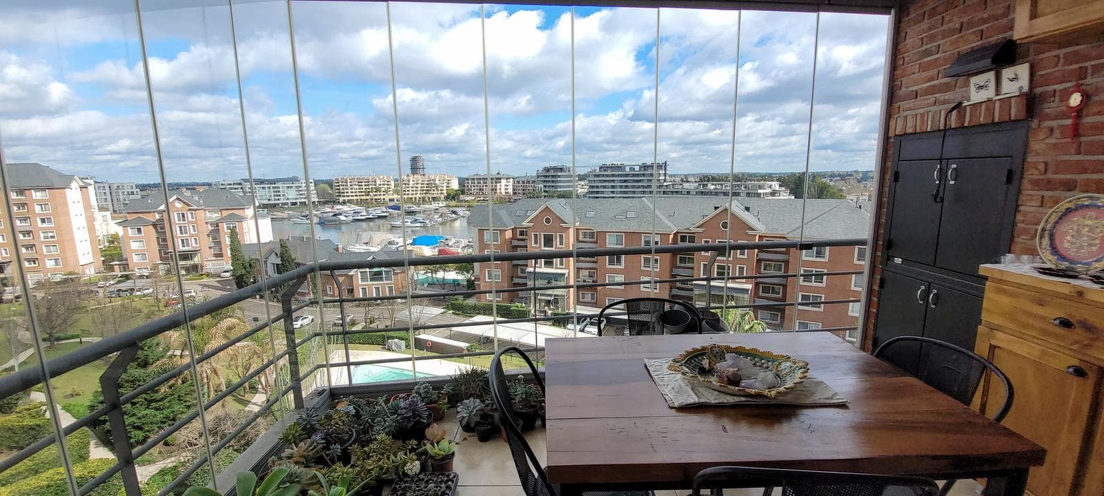 3-Bedroom Apartment for Rent in Nordelta, Miradores de la Bahía, with a View of the Water