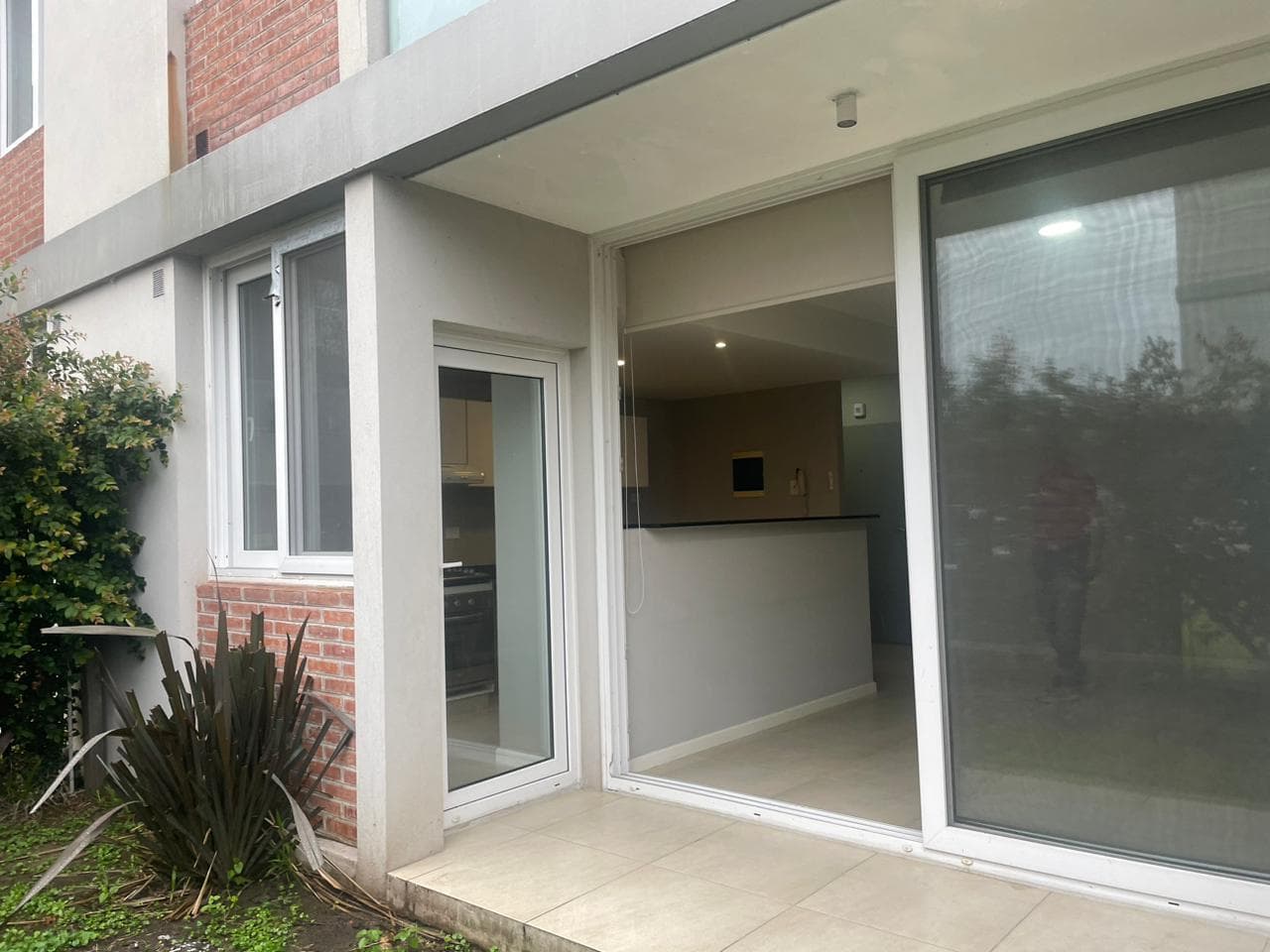 2-Bedroom Apartment for Sale with a Garden in Villa de los Remeros
