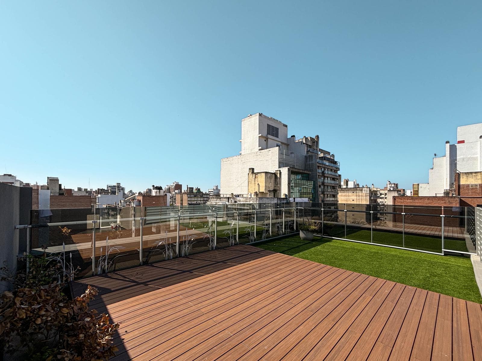 Brand-new 2-bedroom apartment with a private terrace