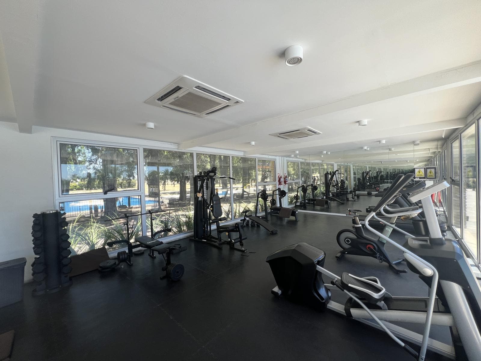 4-room house for sale in Club de Campo Prados del Oeste, General Hornos IMMEDIATE OCCUPANCY