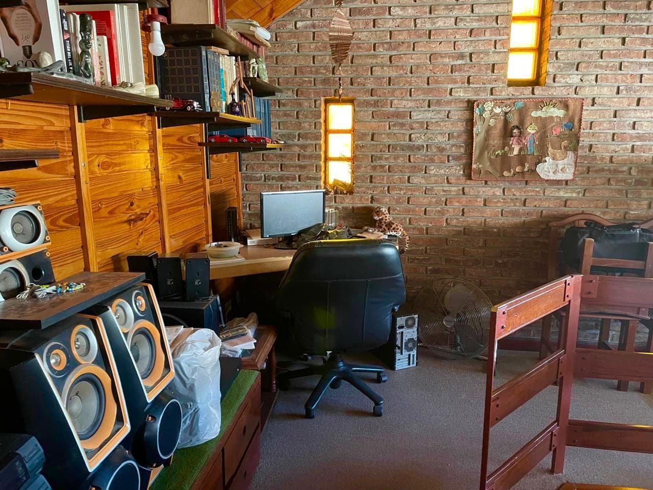 PH House for Sale - Lomas de San Isidro
