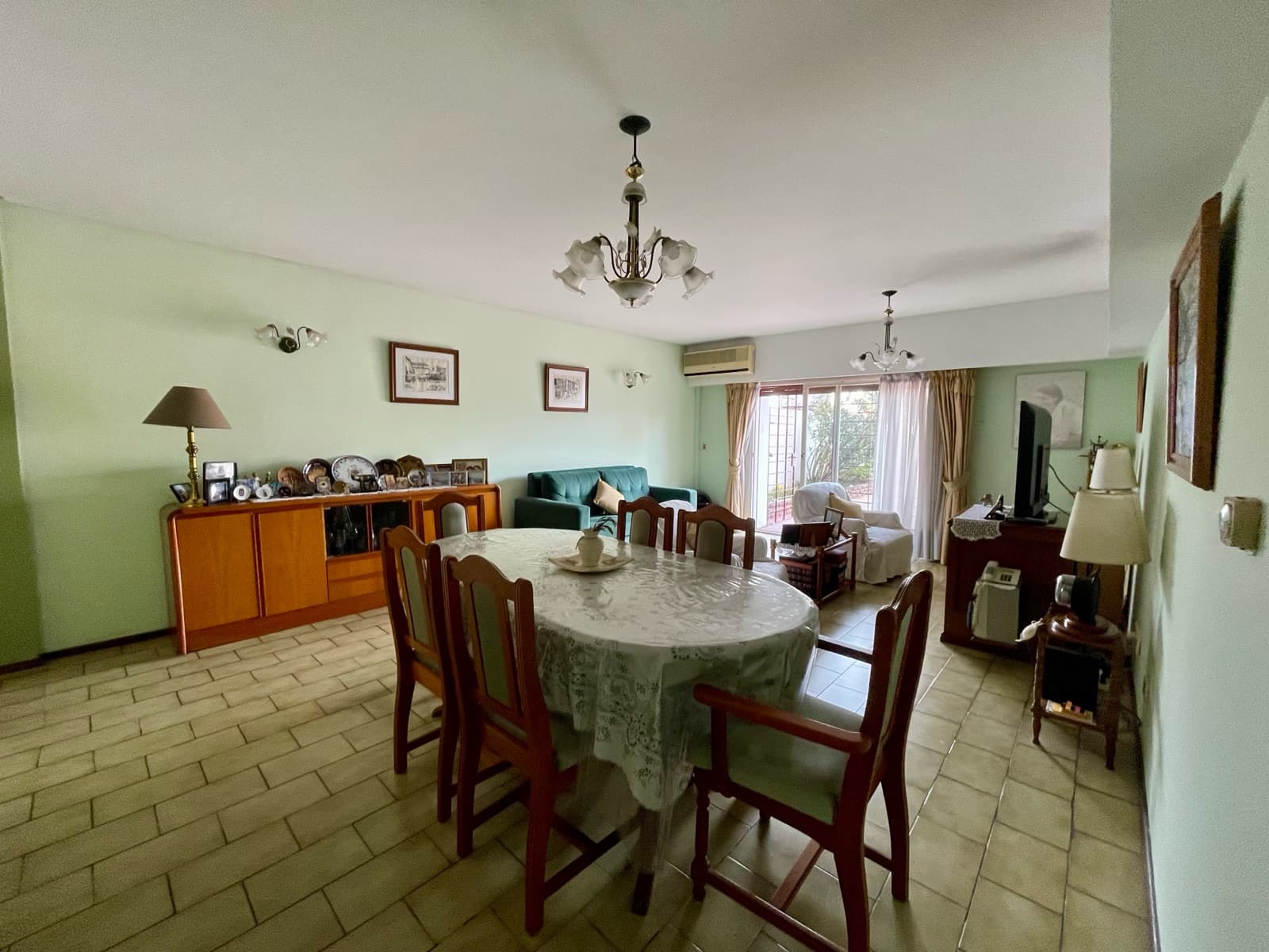4-room apartment for sale with garage and private terrace in Remedios de Escalada, Lanús