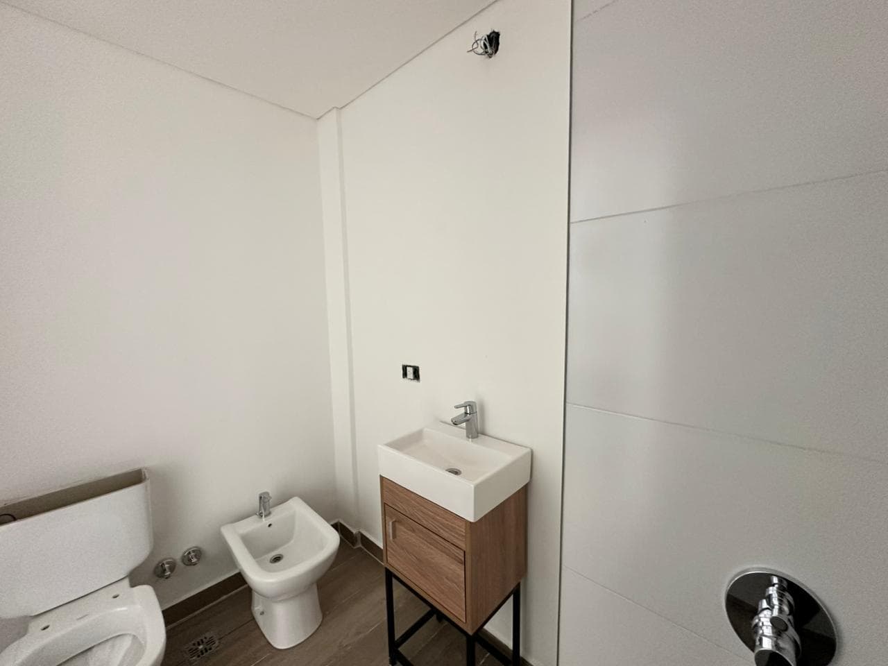 Brand-new 2-room apartment for sale with a terrace in Palermo