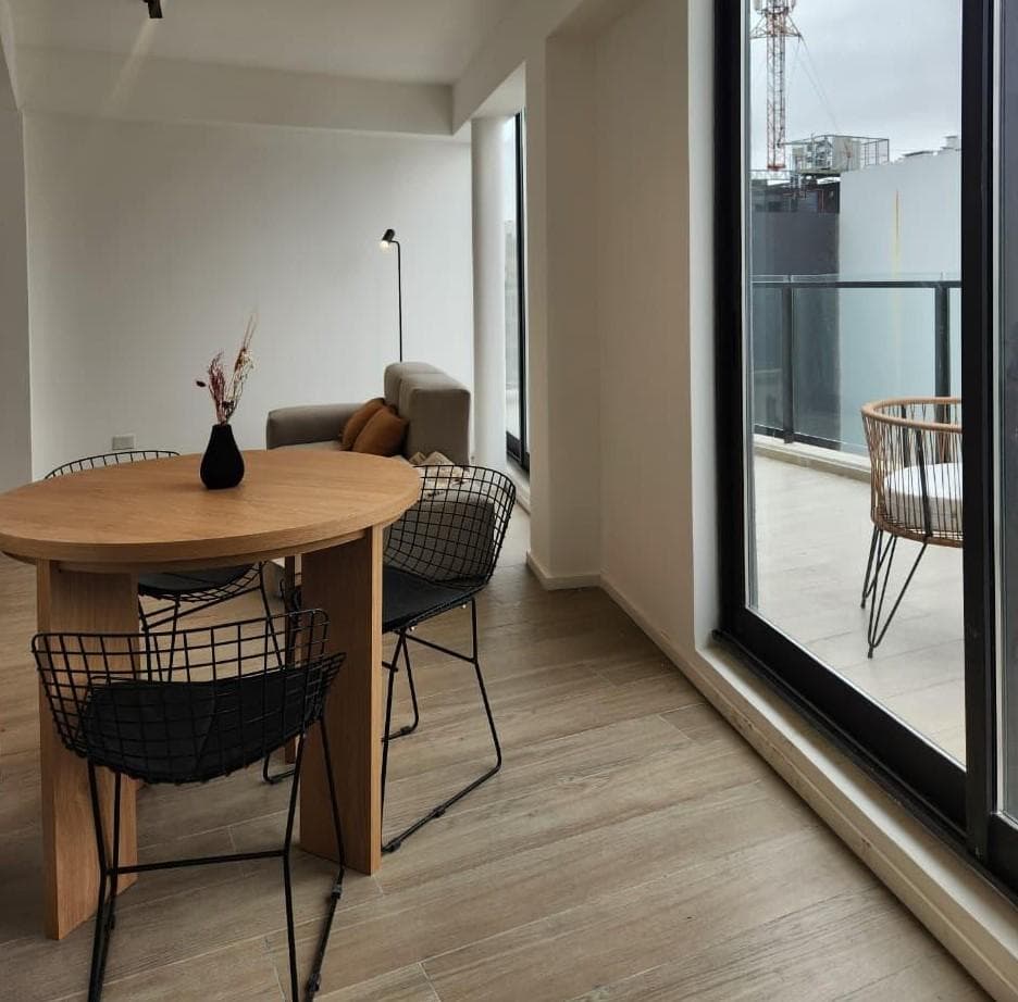 Brand-new 2-room apartment with a terrace for sale in Palermo