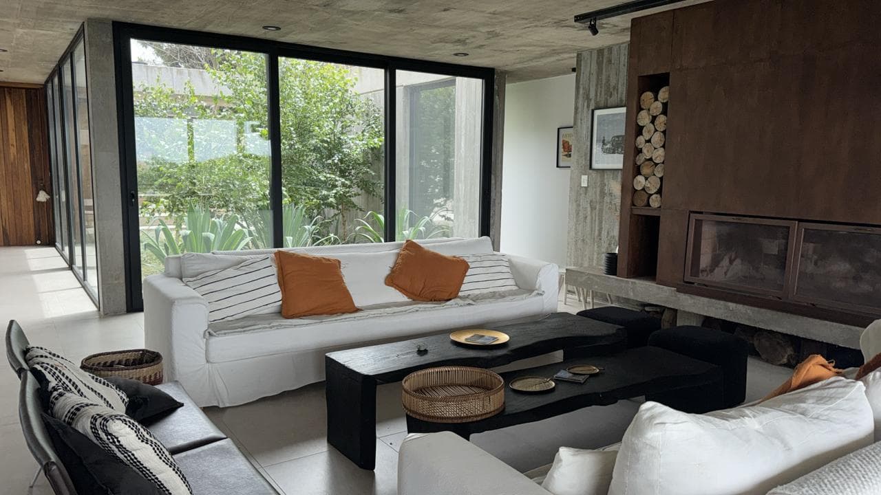 House for Sale on the Beachfront in Costa Esmeralda