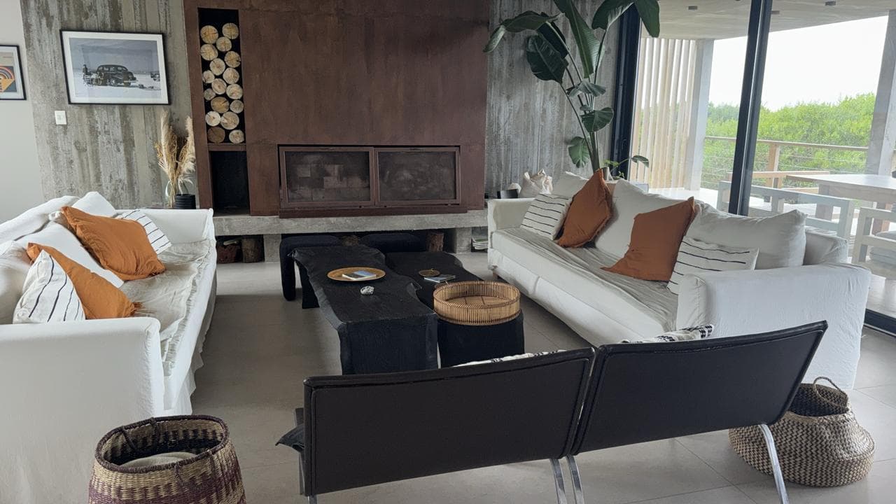 House for Sale on the Beachfront in Costa Esmeralda