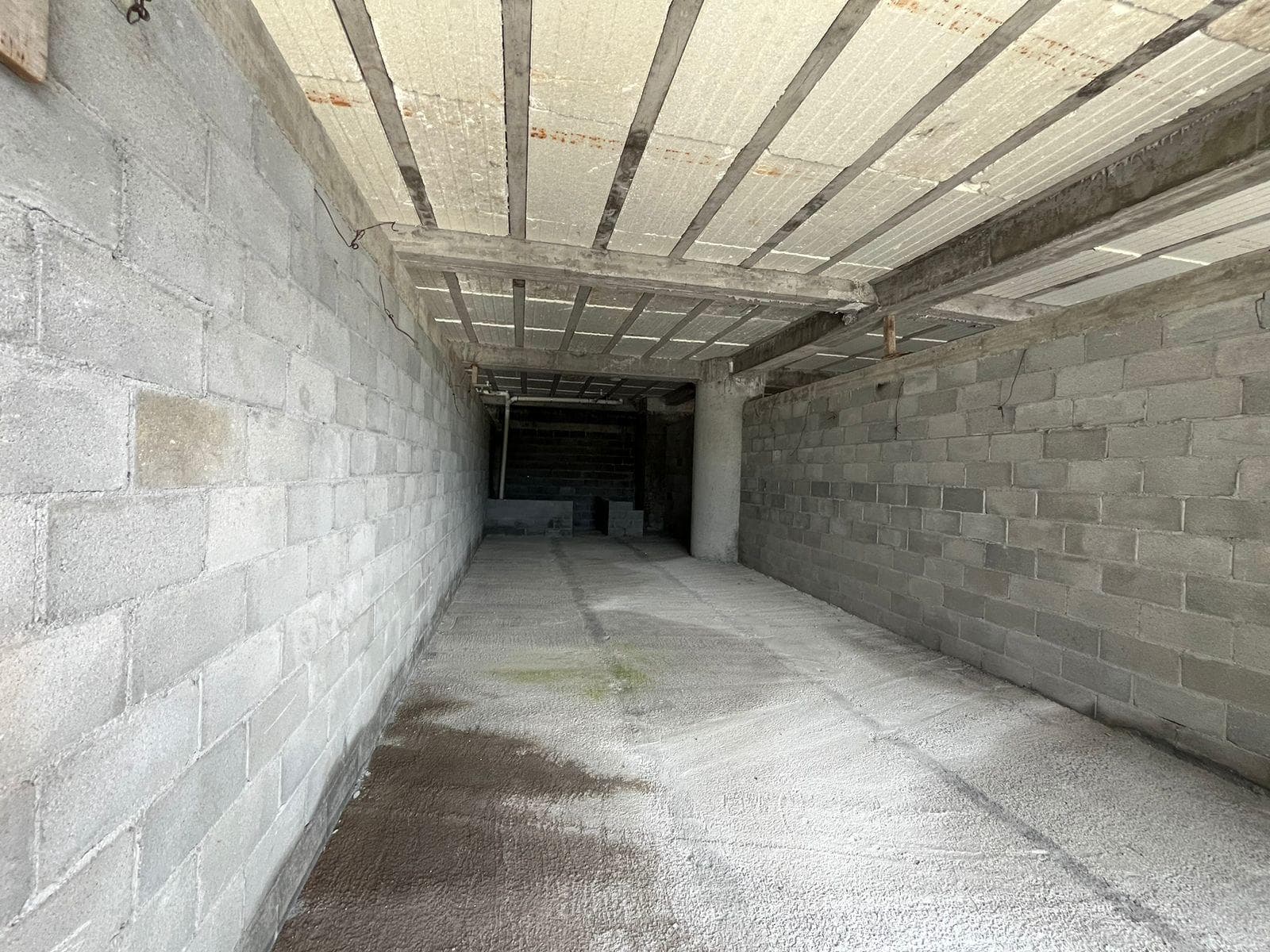 Commercial Space for Rent on the National Highway