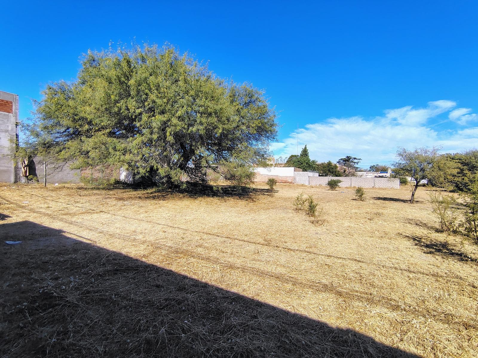 Excellent Central Lots for Sale with Natural Gas, 200 Meters from Plaza Blanca, Villa Dolores