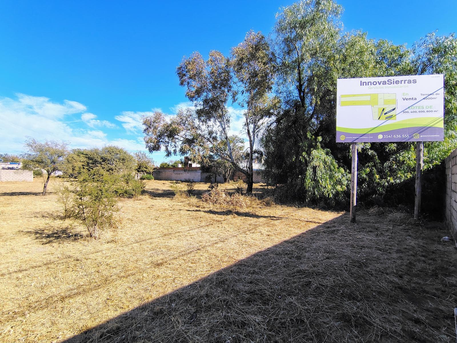 Excellent Central Lots for Sale with Natural Gas, 200 Meters from Plaza Blanca, Villa Dolores
