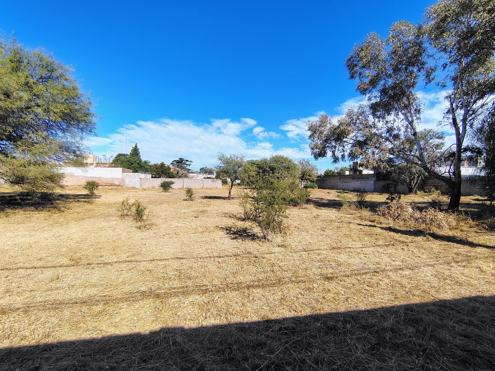 Excellent Central Lots for Sale with Natural Gas, 200 Meters from Plaza Blanca, Villa Dolores