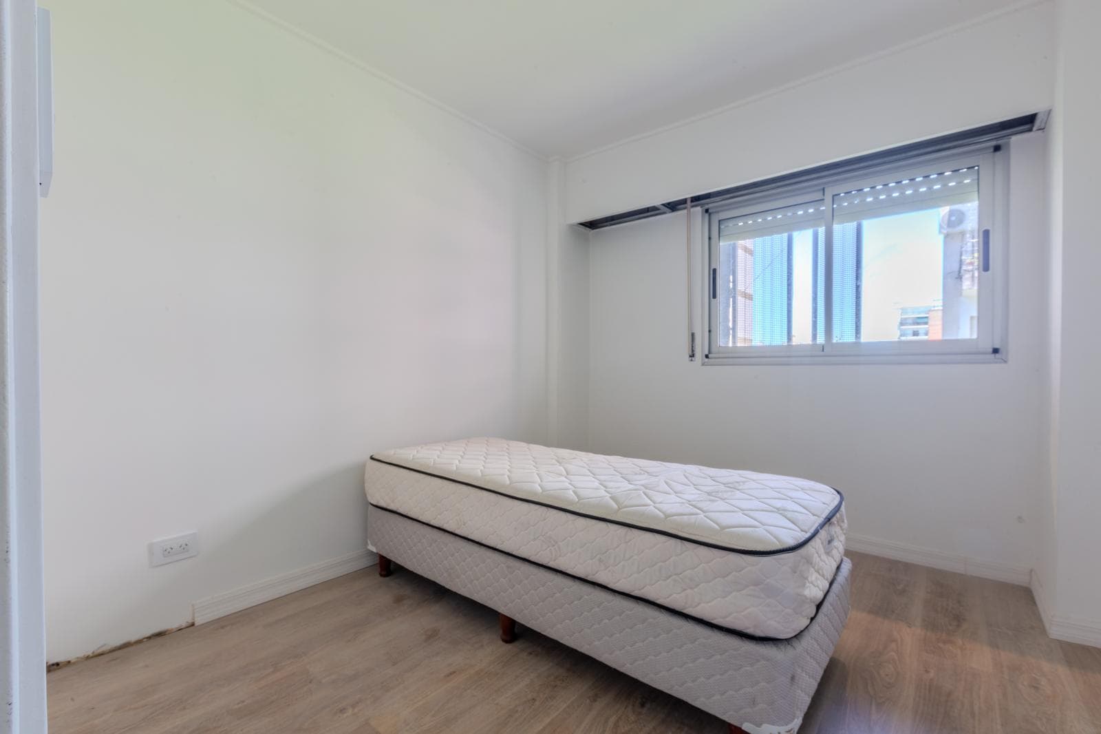 For Sale/Financing: 2-Bedroom Apartment in Amenties Centr