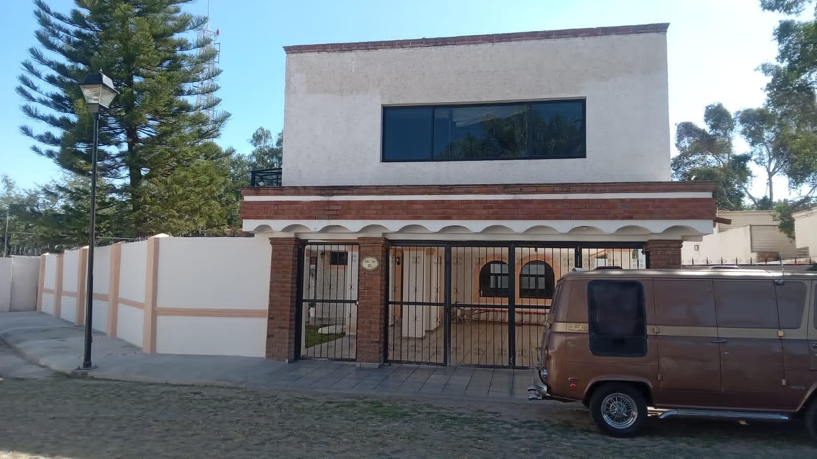 Casa en San Jorge Residencial con 3 Recámaras, Estudio y Terraza con Jardín
