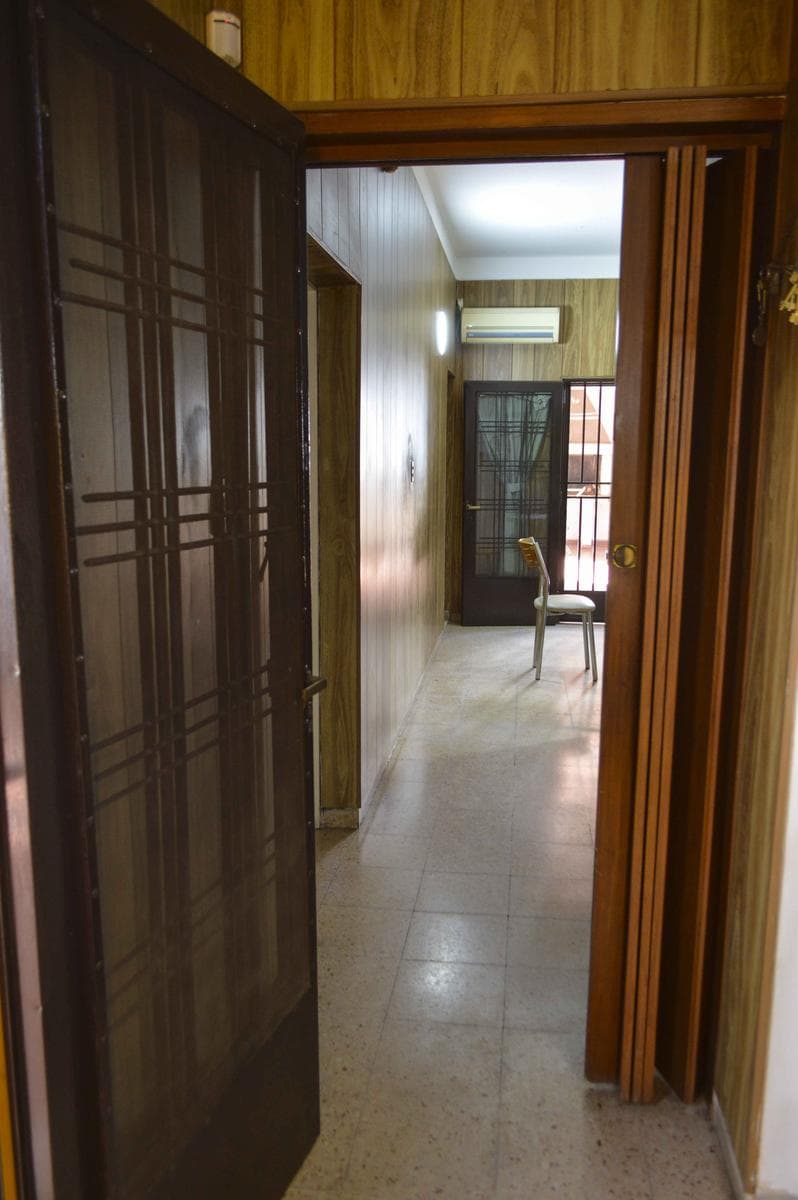 House in Ludueña - Eligible for a mortgage - Garage - Single-story