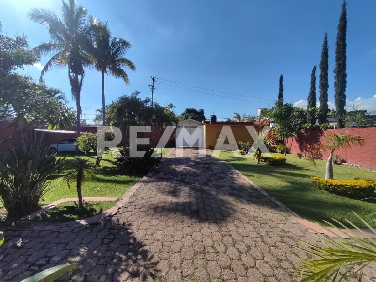 House for Sale in Morelos, Town of Cocoyoc—Single-Story