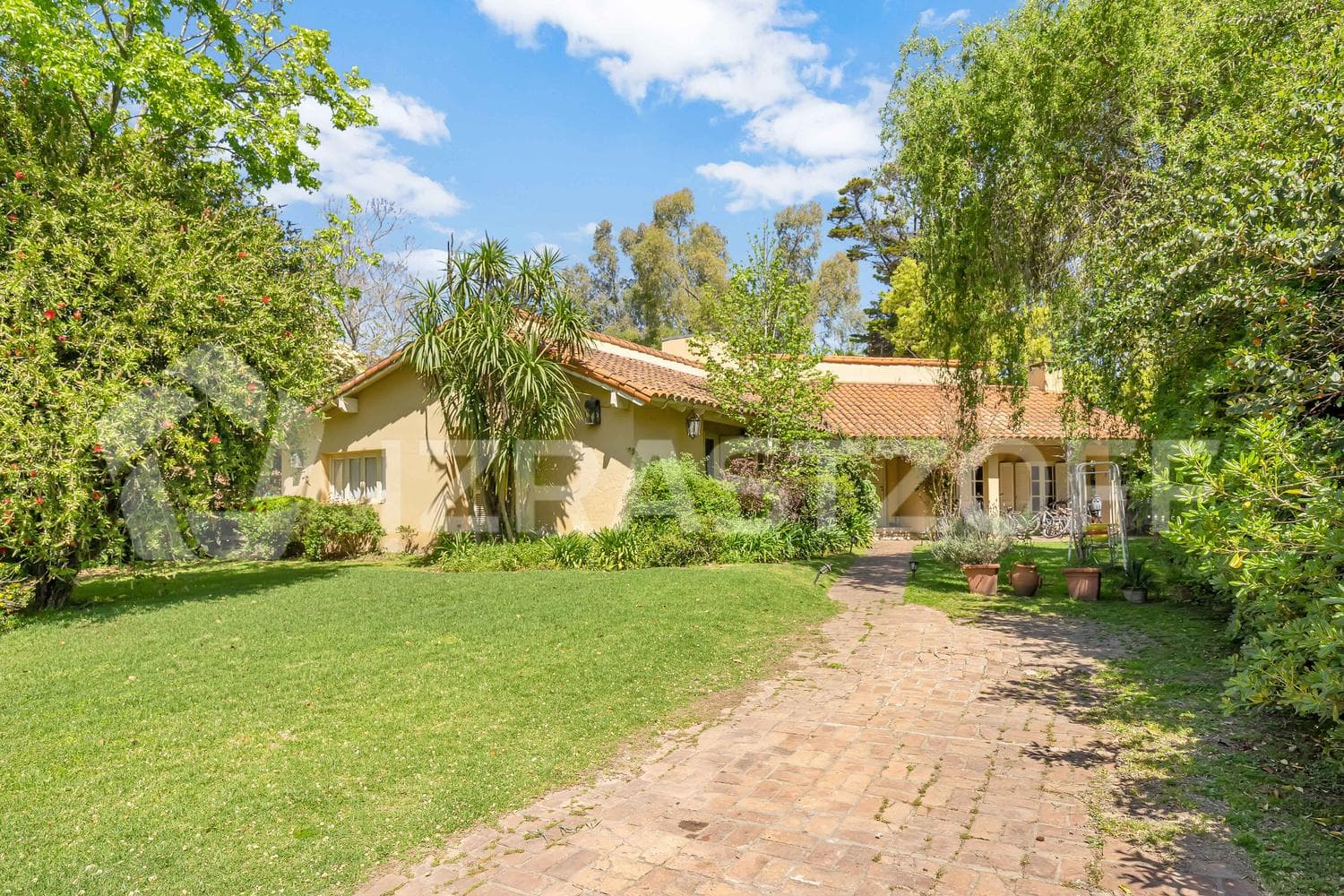 House in Los Lagartos with an 800-meter lot