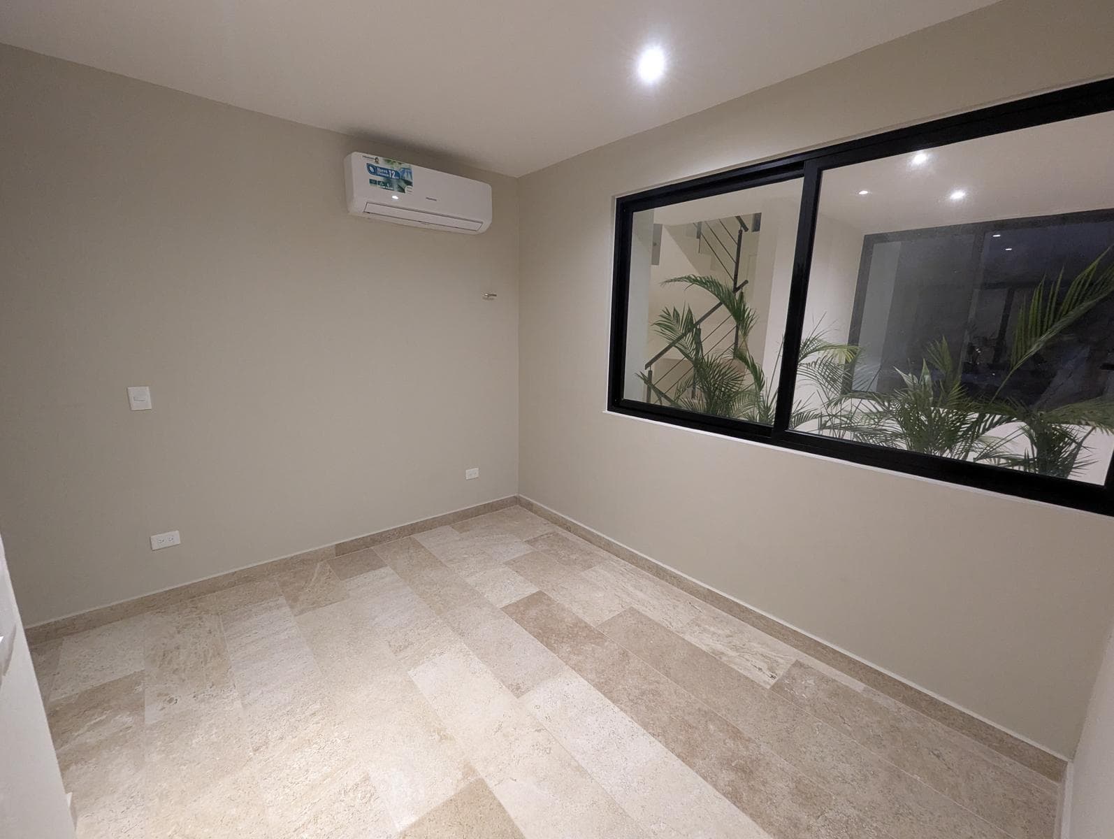 Apartment for sale 100 meters from the ocean in Progreso