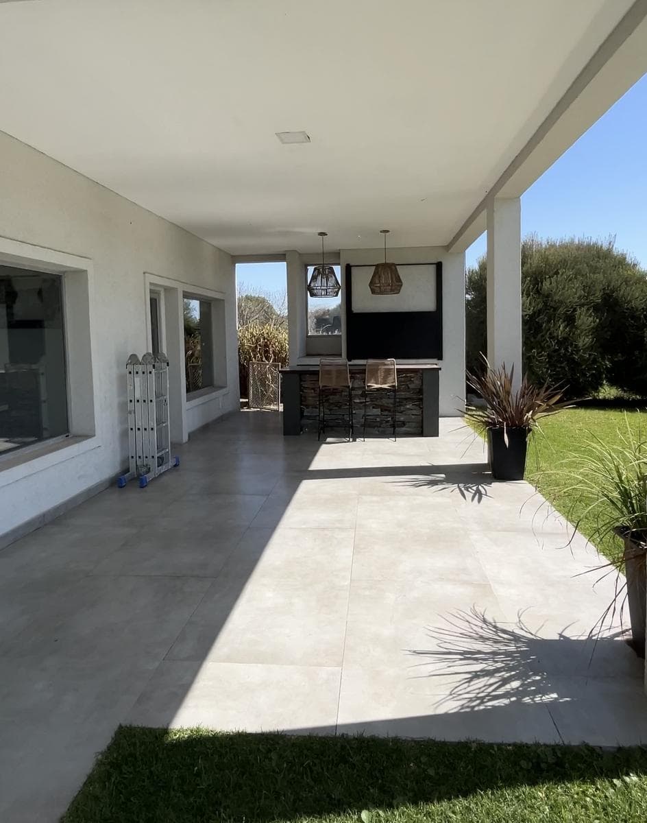 Homes for Sale and Rent
