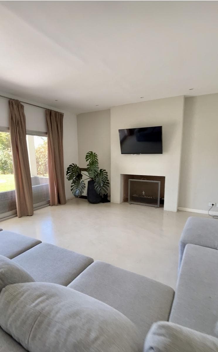 Homes for Sale and Rent
