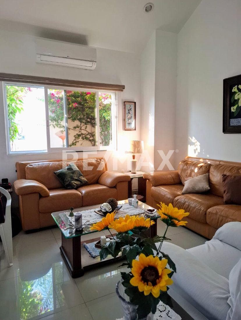 House for Sale in Morelos, Cuautla, Los Olivos Subdivision