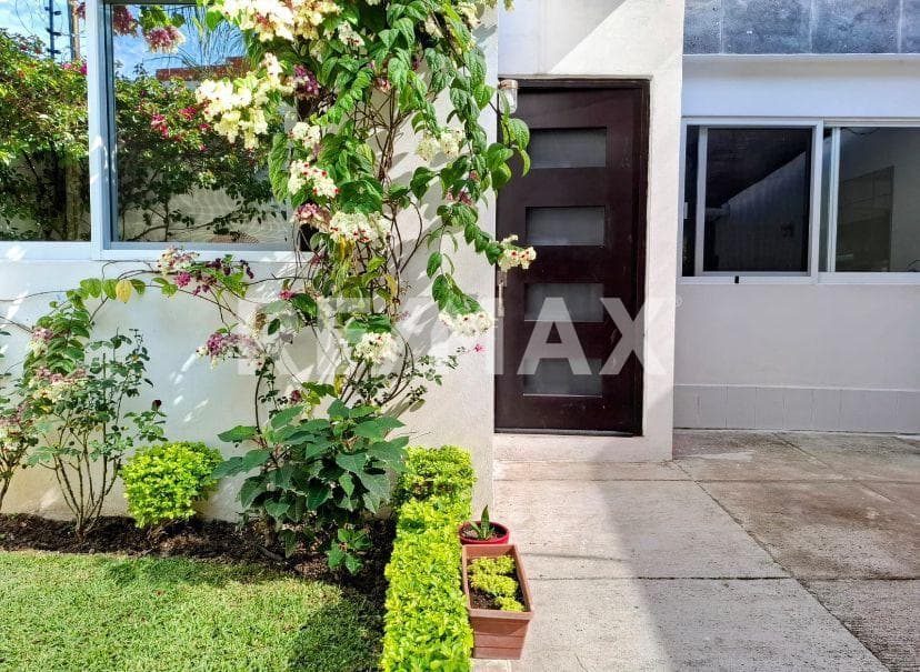House for Sale in Morelos, Cuautla, Los Olivos Subdivision