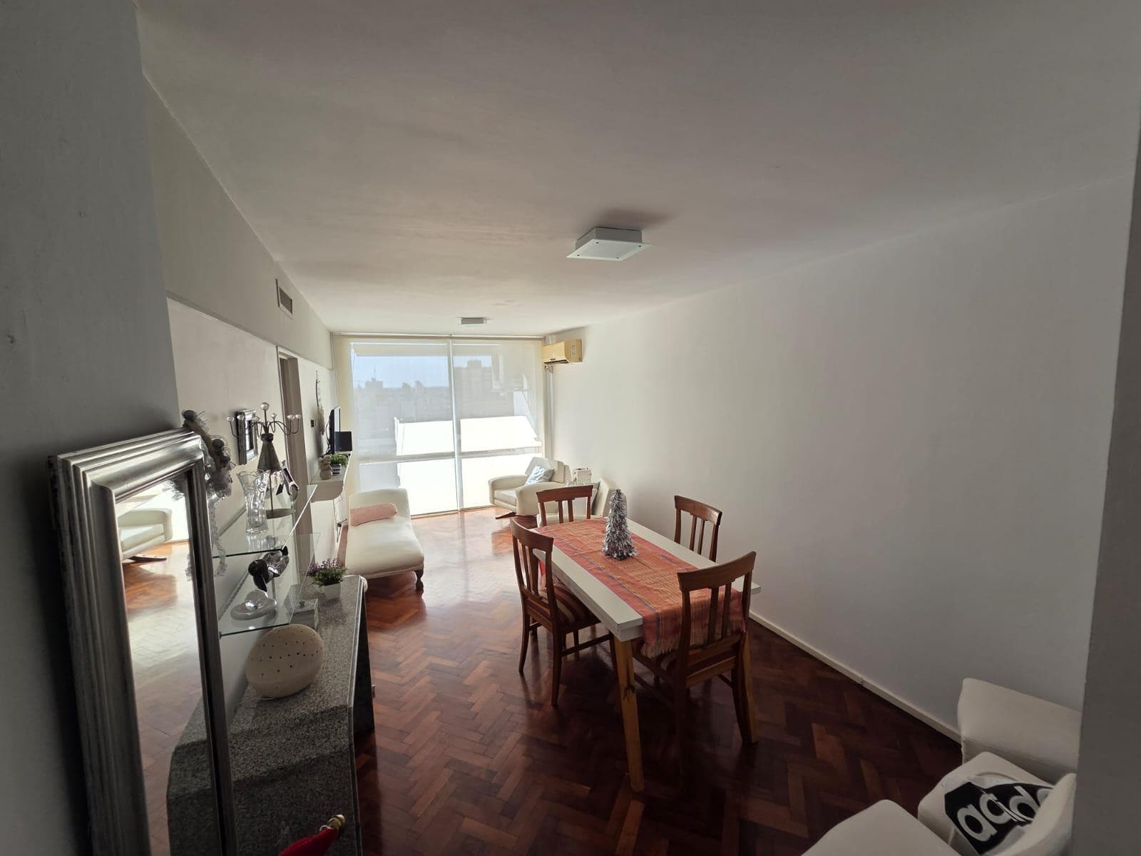 Apartment in Downtown