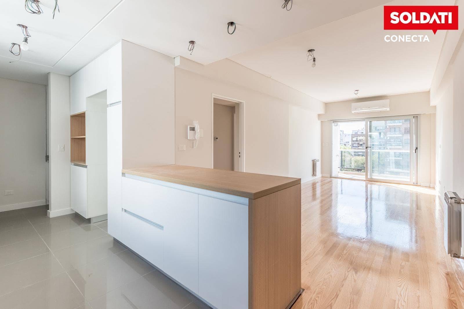 2-room apartment for sale, facing the back of the building, with a balcony and patio in Caballito